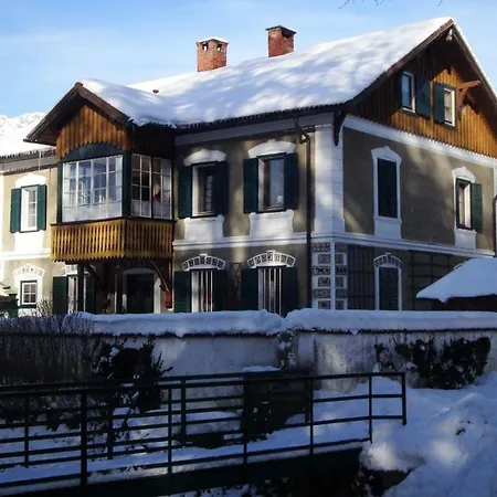 Haus Moser *